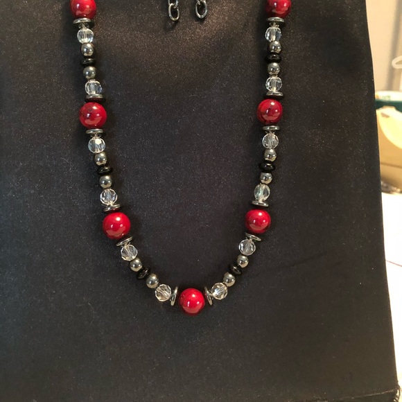 HANDMADE ONE OF A KIND NECKLACE & EARRINGS - Picture 4 of 4